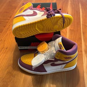 Air Jordan 1 Retro High OG ‘Brotherhood’ 11.5